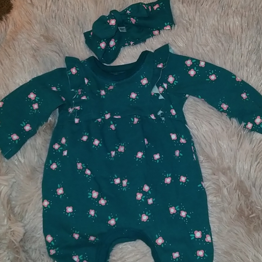 Outfit with matching headband used once